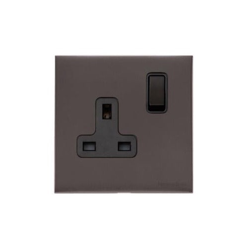 Windsor Range Dark Antique Bronze Switches & Sockets WN95 - Single Socket (13 Amp) by Heritage Brass By M-Marcus