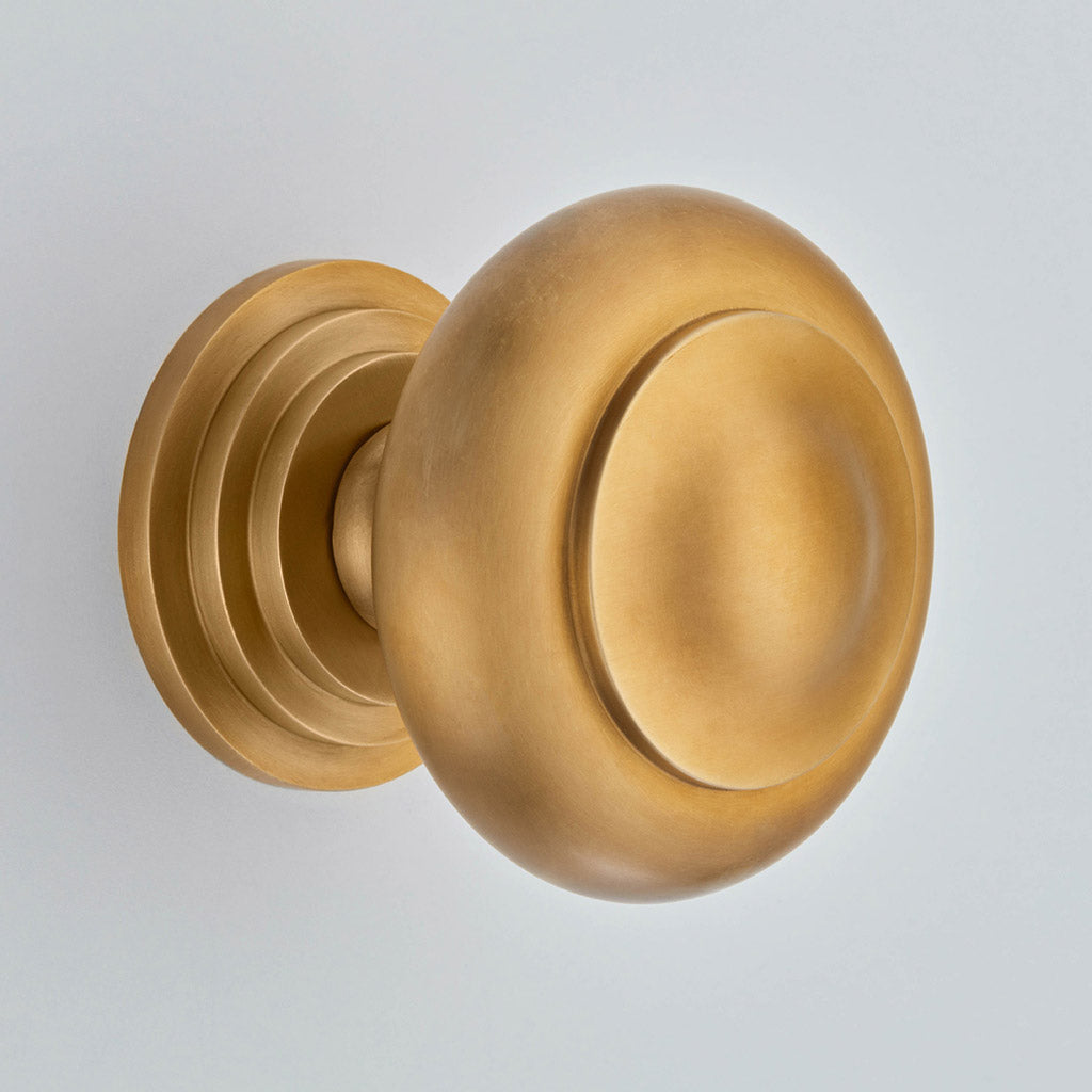 4" Round Centre Door Knob