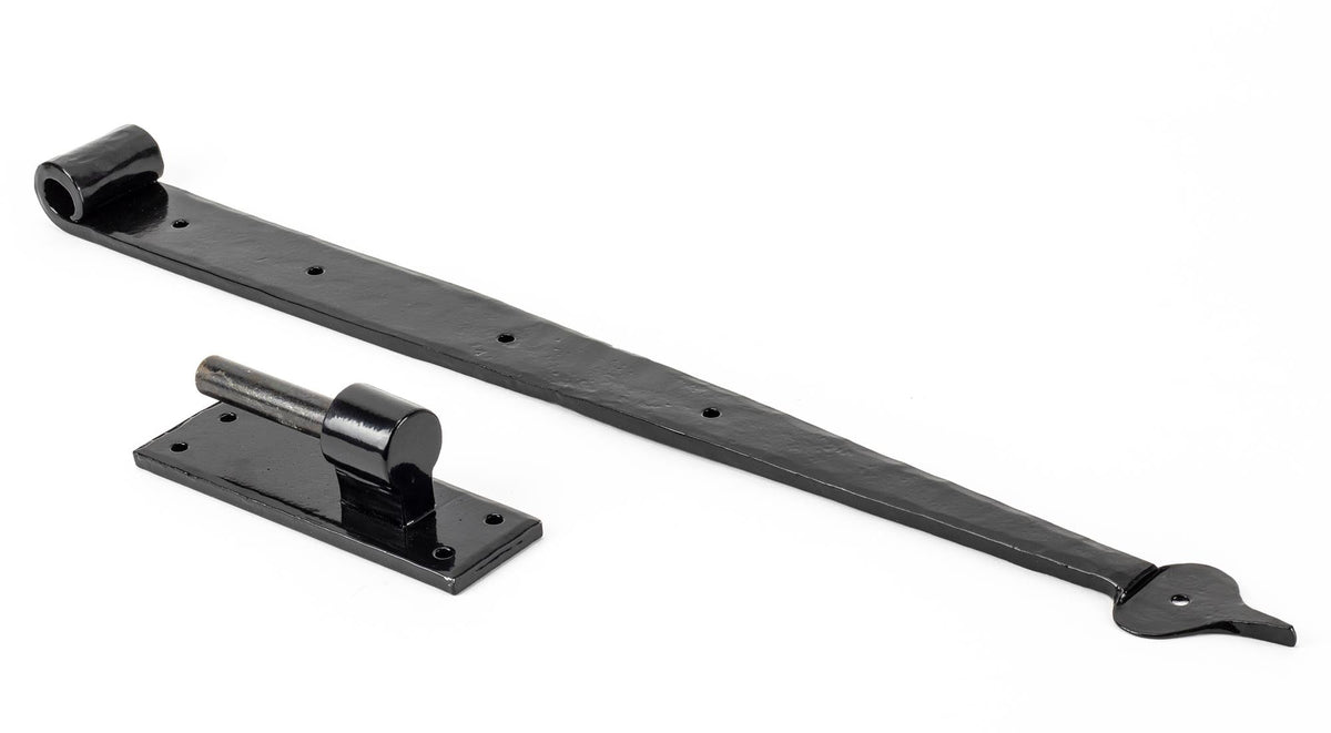Hook & Band Hinge (pair) by From The Anvil