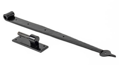 Hook & Band Hinge (pair) by From The Anvil