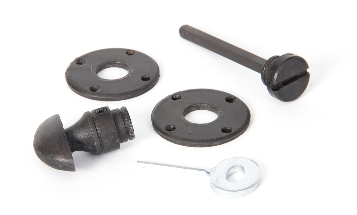 Round Thumbturn Set (Blacksmith) by From The Anvil