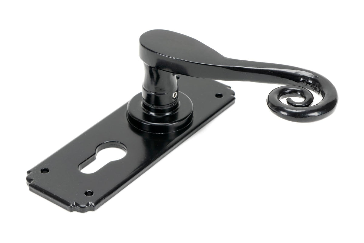 Monkeytail Lever Euro Lock Set by From The Anvil