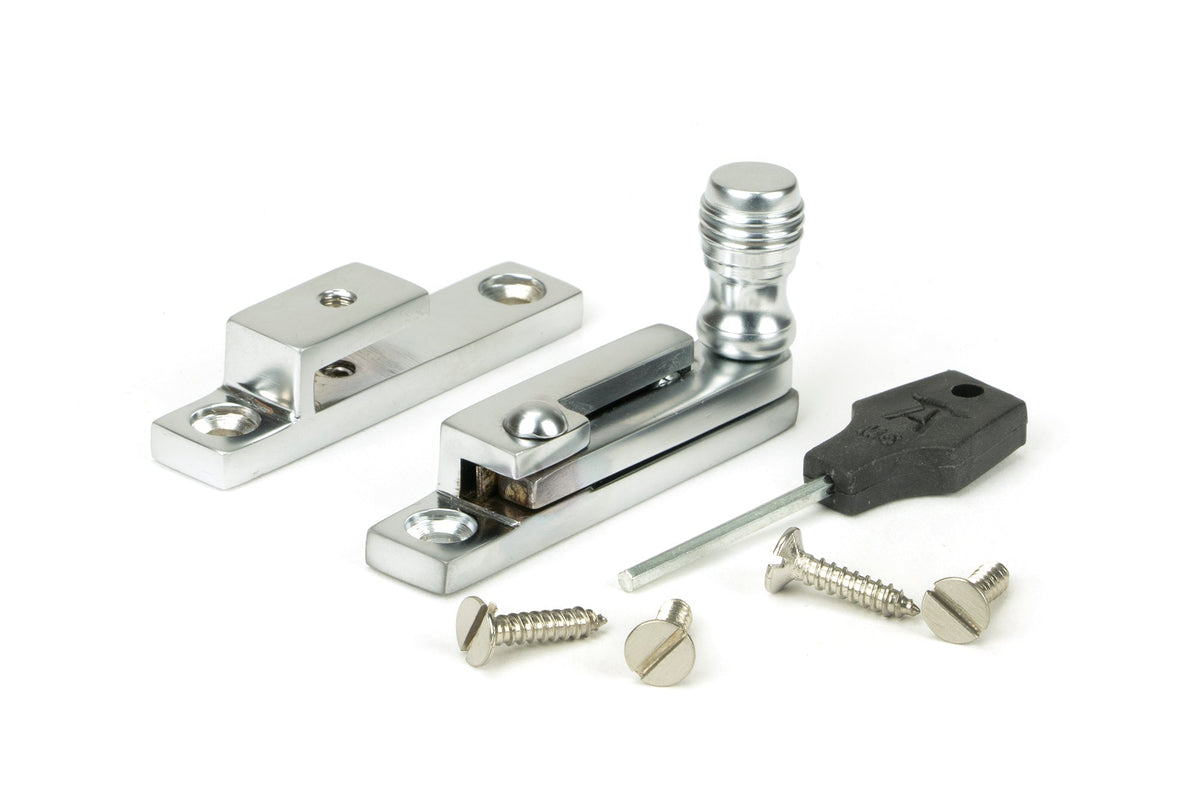 Prestbury Quadrant Fastener - Narrow by From The Anvil