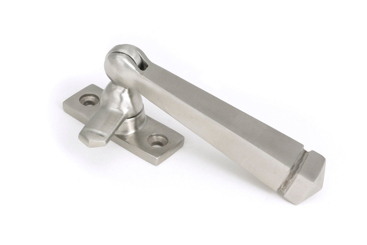 Locking Avon Fastener by From The Anvil