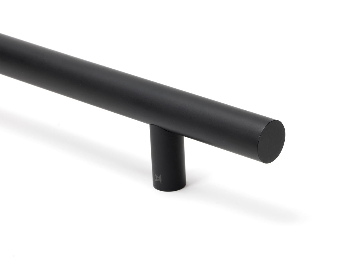 T Bar Handle B2B Fix 32mm dia by From The Anvil