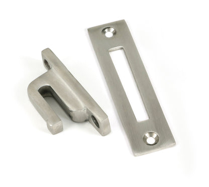 Locking Newbury Fastener by From The Anvil