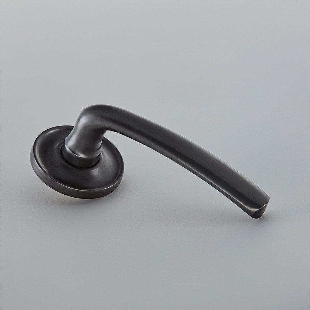 Croft - Floe Lever on Round Rose - Face Fix 7200 by Croft Ironmongery