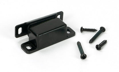 Magnetic Catch 6kg Pull by From The Anvil