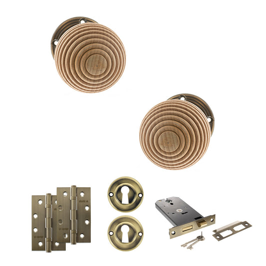 Old English Bridlington Door Knob Pack (Lock Set - Horizontal Sashlock, 4" Slim Knuckle Hinges x2) - Antique Brass - Default
