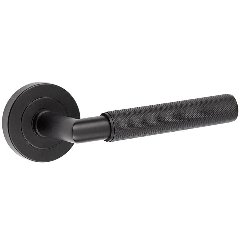 Frelan, Nero Mitred Knurled Door Handle on Rose Matt Black, Door Handles, Lever Handles On Round Rose