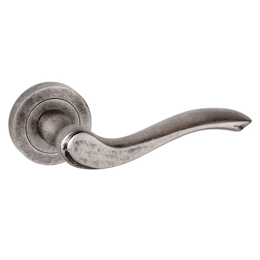 Old English Warwick Lever Door Handle on Round Rose - Distressed Silver - Default