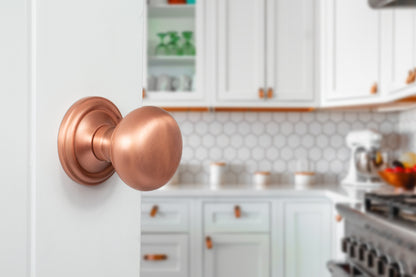 Old English Harrogate Solid Brass Mushroom Mortice Knob on Concealed Fix Rose - additional image