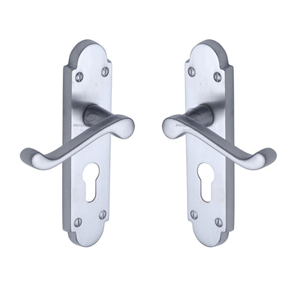 Milton Door Handle on Plate