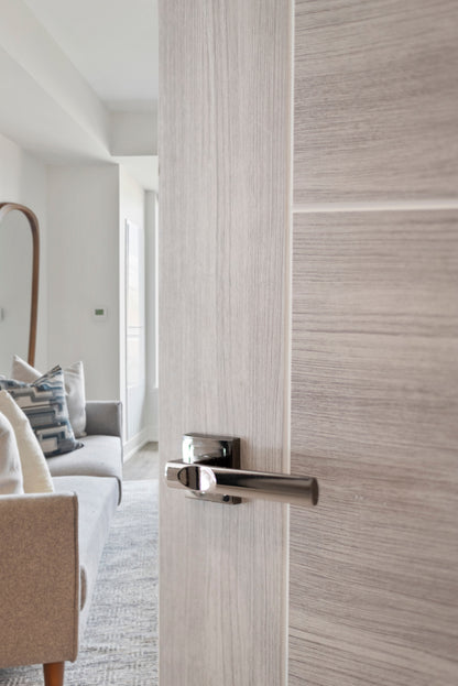 STATUS Kansas Lever Door Handle on Square Rose - additional image