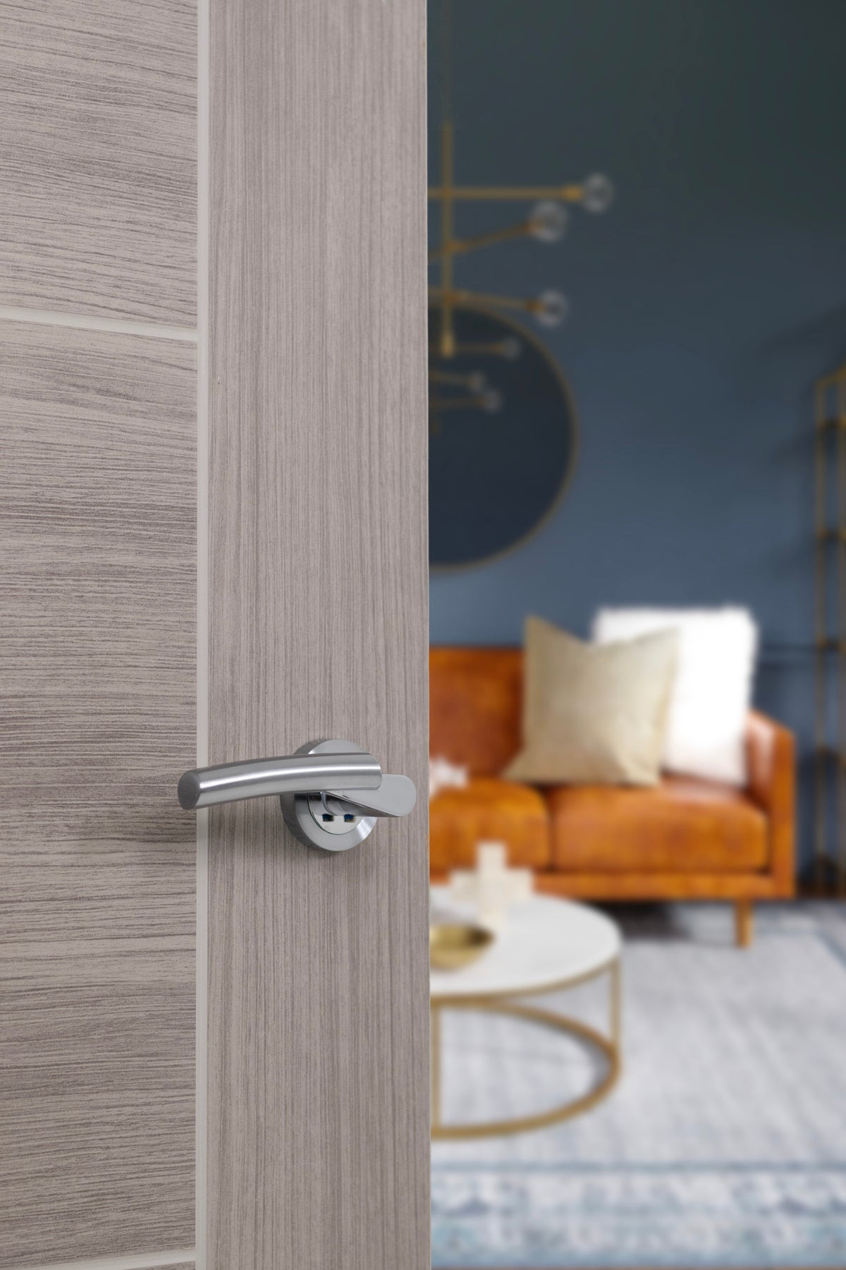 STATUS Florida Lever Door Handle on Round Rose - additional image