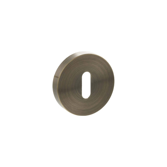 Senza Pari Key Escutcheons on Minimal Round Rose - Antique Brass - Default