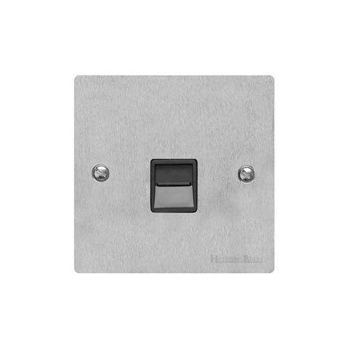 Elite Flat Plate Range Satin Chrome Switches & Sockets, T03 - 1 Gang Master Line Socket by Heritage Brass By M-Marcus