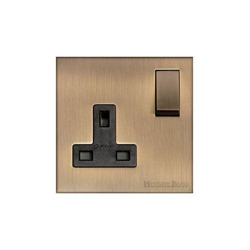 Winchester Range Antique Brass Switches & Sockets, W91 - Single Socket (13 Amp) by Heritage Brass By M-Marcus