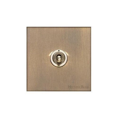 Winchester Range Antique Brass Switches & Sockets, W91 - 1 Gang Intermediate Toggle Switch by Heritage Brass By M-Marcus
