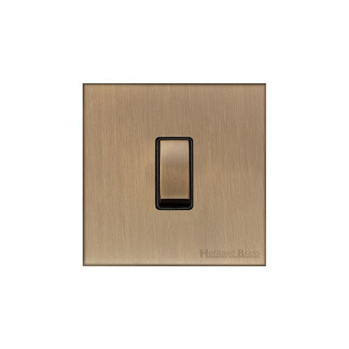 Winchester Range Antique Brass Switches & Sockets, W91 - 1 Gang Rocker Switch by Heritage Brass By M-Marcus