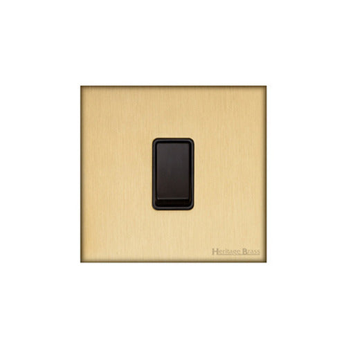 Windsor Range Satin Brass Switches & Sockets, WN44 - 1 Gang Rocker Switch by Heritage Brass By M-Marcus