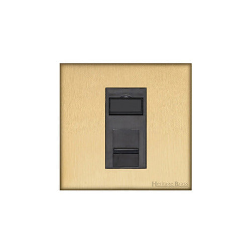Windsor Range Matt Brass Switches & Sockets, WN40 - 1 Gang CAT6 by Heritage Brass By M-Marcus