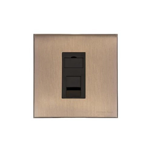 Windsor Range Matt Antique Brass Switches & Sockets, WN92 - 1 Gang CAT6 by Heritage Brass By M-Marcus