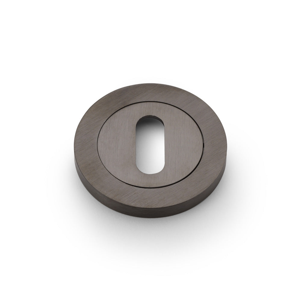 Alexander & Wilks Concealed Fix Escutcheon Standard Profile by Alexander & Wilks