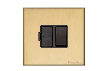 Windsor Range Matt Brass, WN40 - Switched Spur (13 Amp)