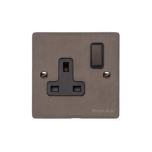 Heritage Brass Stylist Bronze Flat Plate - Round Edge - Single Socket (13 Amp) - Type L9 by Heritage Brass By M-Marcus