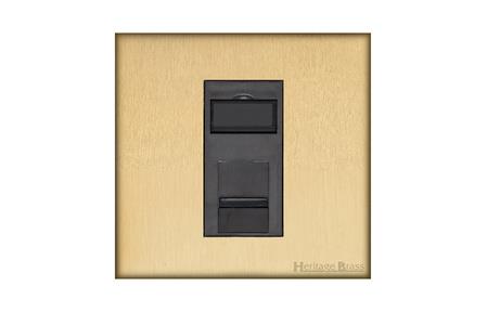 Windsor Range Matt Brass, WN40 - 1 Gang CAT6