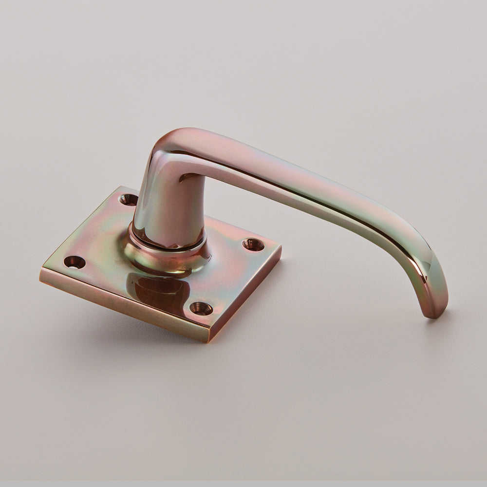 old-Stafford Lever On Square Rose