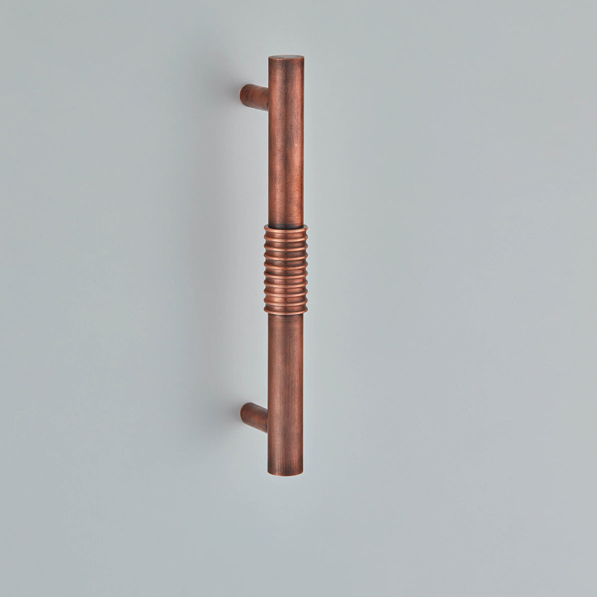 REEDED PULL HANDLE 12"