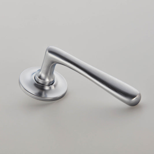 Elegance Door Handle on Plain Covered Rose