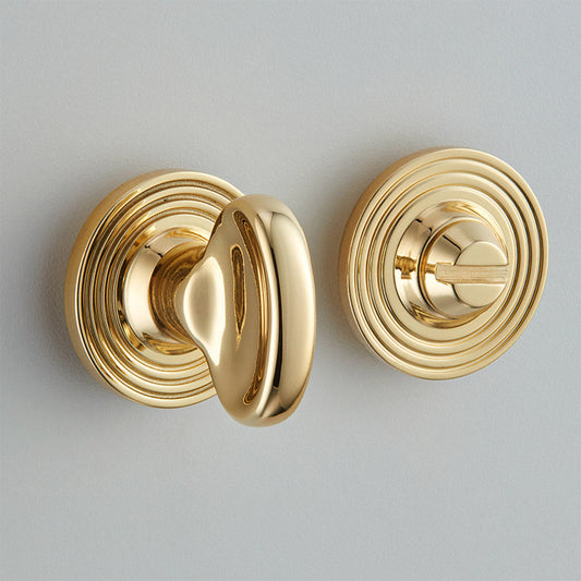 Bow Turn & Release on Reeded Covered Rose