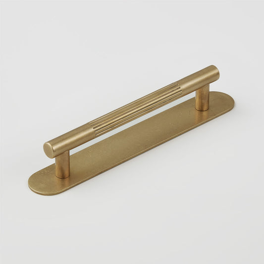 Brooklands Cabinet Handle & Backplate