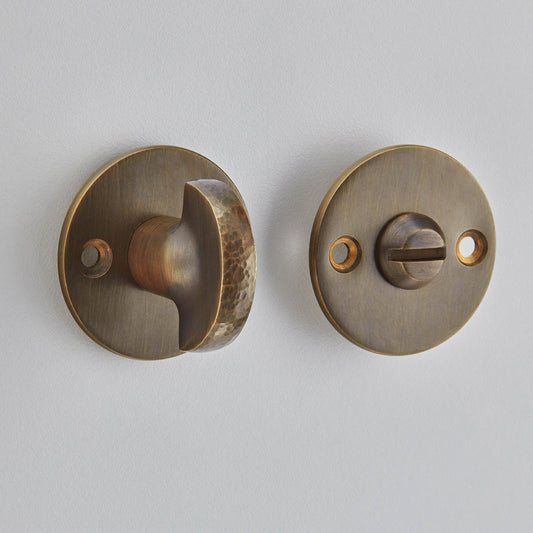 old-HAMMERED BATHROOM TURN & RELEASE C/W ROSES-H6354